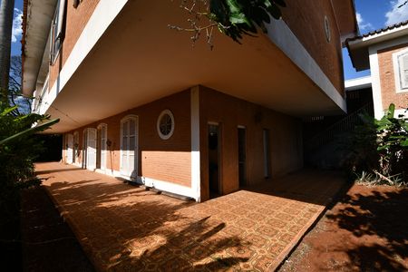 Casa à venda com 1570m², 7 quartos e 6 vagasVaranda