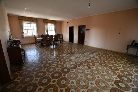 Casa à venda com 1570m², 7 quartos e 6 vagasSala 4