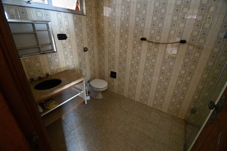 Casa à venda com 1570m², 7 quartos e 6 vagasBanheiro Suíte 3