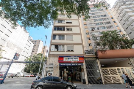 Apartamento à venda com 54m², 2 quartos e 1 vagaFachada