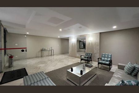 Apartamento à venda com 131m², 3 quartos e 2 vagas Apartamento à venda com 131m², 3 quartos e 2 vagasHall de entrada