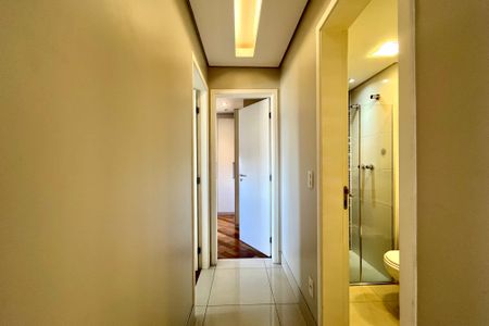 Apartamento à venda com 74m², 2 quartos e 1 vaga Apartamento à venda com 74m², 2 quartos e 1 vagaCorredor