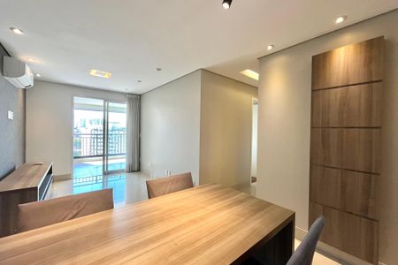 Apartamento à venda com 74m², 2 quartos e 1 vaga Apartamento à venda com 74m², 2 quartos e 1 vagaSala