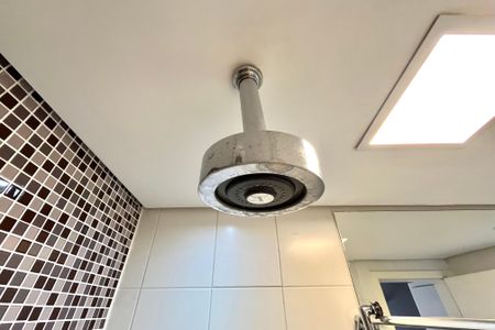 Apartamento à venda com 74m², 2 quartos e 1 vaga Apartamento à venda com 74m², 2 quartos e 1 vagaBanheiro da Suíte