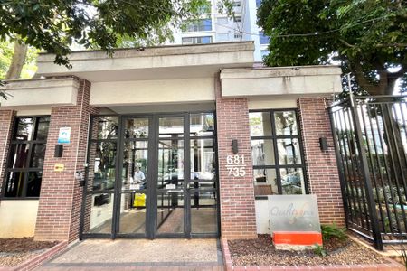 Apartamento à venda com 74m², 2 quartos e 1 vaga Apartamento à venda com 74m², 2 quartos e 1 vagaFachada