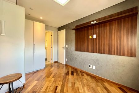 Apartamento à venda com 74m², 2 quartos e 1 vaga Apartamento à venda com 74m², 2 quartos e 1 vagaSuíte