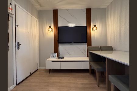 Apartamento para alugar com 60m², 2 quartos e 1 vaga Apartamento para alugar com 60m², 2 quartos e 1 vagaSala