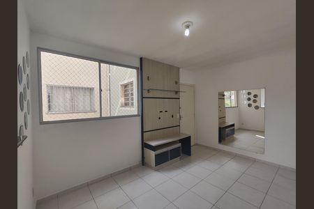 Sala de apartamento para alugar com 2 quartos, 56m² em Sapucaias Iii, Contagem