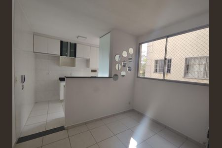 Sala de apartamento para alugar com 2 quartos, 56m² em Sapucaias Iii, Contagem