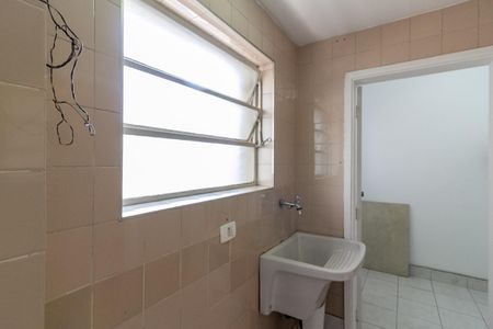 Apartamento à venda com 65m², 2 quartos e 1 vagaÁrea de Serviço