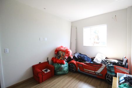 Casa de condomínio à venda com 232m², 4 quartos e 2 vagasQuarto 3