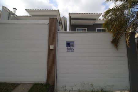 Casa de condomínio à venda com 232m², 4 quartos e 2 vagasPlaca