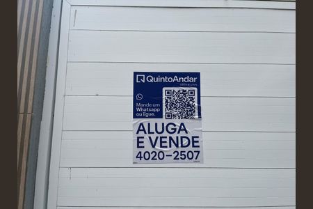 Casa de condomínio à venda com 232m², 4 quartos e 2 vagasPlaca