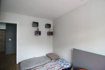 Casa de condomínio à venda com 232m², 4 quartos e 2 vagasQuarto 2