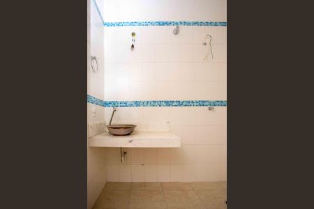 Apartamento à venda com 220m², 3 quartos e 2 vagasBanheiro Social