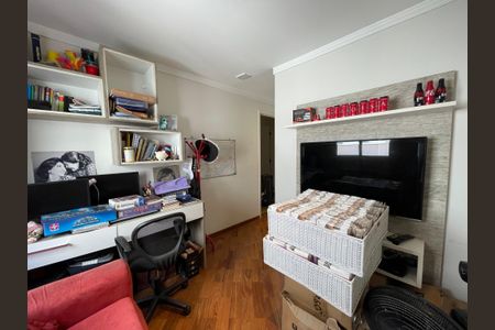 Apartamento à venda com 145m², 4 quartos e 3 vagas Apartamento à venda com 145m², 4 quartos e 3 vagasSuíte 2