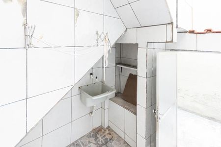 Casa à venda com 56m², 4 quartos e sem vagaÁrea de Serviço