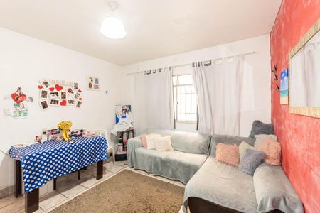 Casa à venda com 56m², 4 quartos e sem vagaSala (segundo andar)