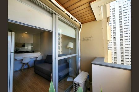 Apartamento para alugar com 40m², 1 quarto e 1 vaga Apartamento para alugar com 40m², 1 quarto e 1 vagaVaranda