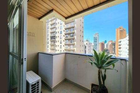 Apartamento para alugar com 40m², 1 quarto e 1 vaga Apartamento para alugar com 40m², 1 quarto e 1 vagaVaranda