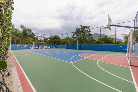 Apartamento à venda com 100m², 3 quartos e 1 vagaÁrea comum