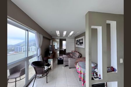 Apartamento à venda com 100m², 3 quartos e 1 vagaSala