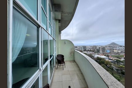 Apartamento à venda com 100m², 3 quartos e 1 vagaVaranda