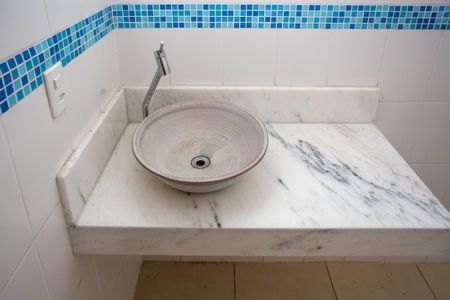 Apartamento à venda com 215m², 3 quartos e sem vagaBanheiro da Suíte