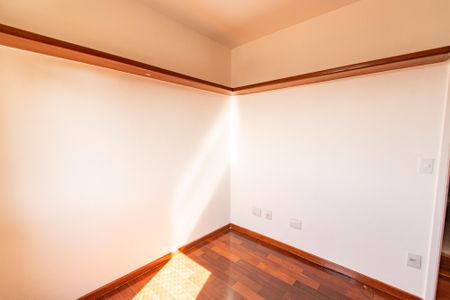 Apartamento para alugar com 55m², 2 quartos e 1 vagaQuarto
