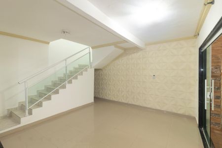 Casa para alugar com 70m², 5 quartos e 1 vagaSala