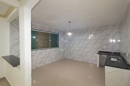 Casa para alugar com 70m², 5 quartos e 1 vagaCozinha