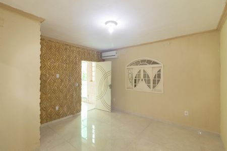 Casa para alugar com 70m², 5 quartos e 1 vagaSuíte