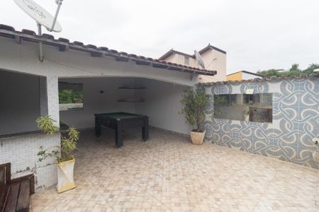 Casa para alugar com 70m², 5 quartos e 1 vagaTerraço