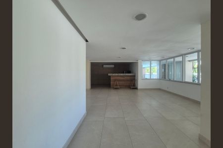 Apartamento à venda com 198m², 3 quartos e 2 vagas Apartamento à venda com 198m², 3 quartos e 2 vagasÁrea comum