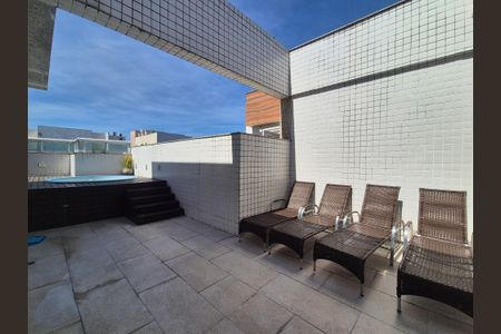 Apartamento à venda com 198m², 3 quartos e 2 vagas Apartamento à venda com 198m², 3 quartos e 2 vagasÁrea comum - Cobertura