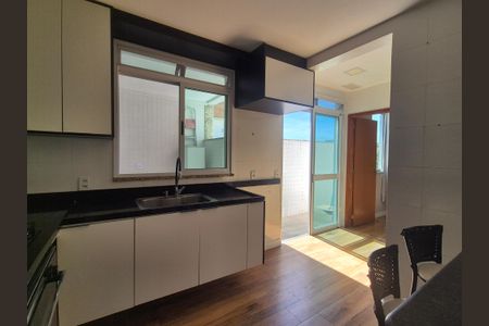 Apartamento à venda com 198m², 3 quartos e 2 vagas Apartamento à venda com 198m², 3 quartos e 2 vagasCozinha