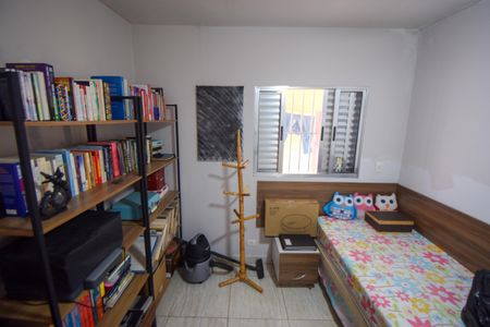 Casa à venda com 169m², 3 quartos e 2 vagas Casa à venda com 169m², 3 quartos e 2 vagasQuarto 2