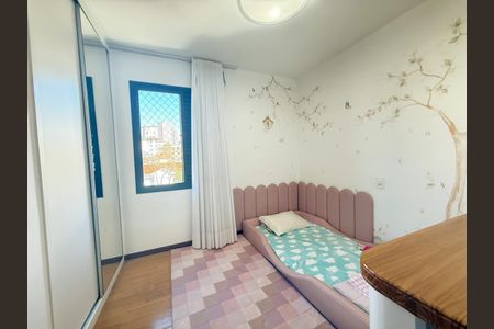 Apartamento à venda com 100m², 3 quartos e 2 vagas Apartamento à venda com 100m², 3 quartos e 2 vagasQuarto 2