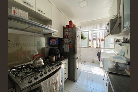 Apartamento à venda com 75m², 3 quartos e 1 vagaCozinha 