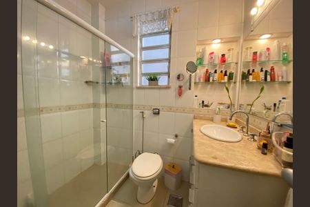 Apartamento à venda com 75m², 3 quartos e 1 vagaBanheiro