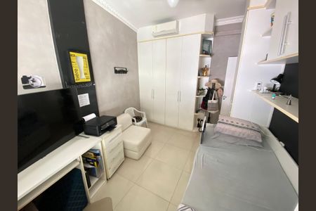 Apartamento à venda com 75m², 3 quartos e 1 vagaQuarto 2