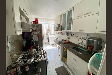 Apartamento à venda com 75m², 3 quartos e 1 vagaCozinha 