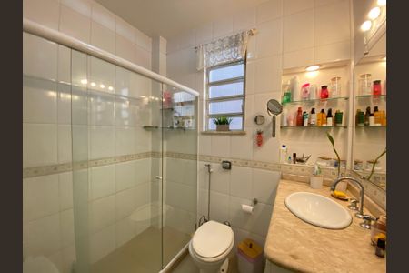 Apartamento à venda com 75m², 3 quartos e 1 vagaBanheiro