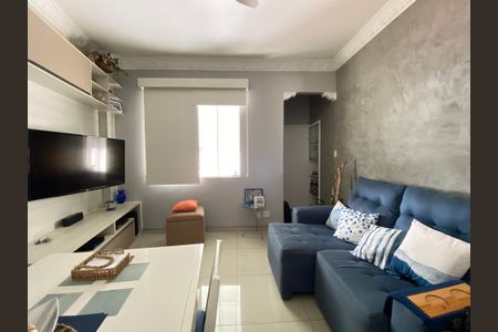 Apartamento à venda com 75m², 3 quartos e 1 vagaSala