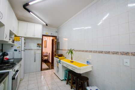 Apartamento à venda com 84m², 2 quartos e 2 vagasCozinha