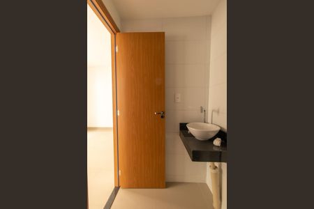 Apartamento à venda com 44m², 2 quartos e 1 vagaBanheiro Social