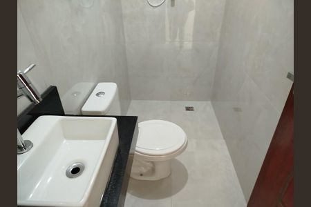 Casa à venda com 70m², 2 quartos e 1 vagaBanheiro 1