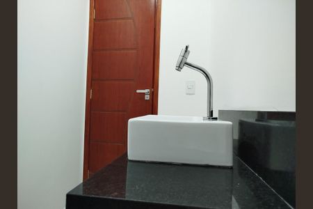 Casa à venda com 70m², 2 quartos e 1 vagaBanheiro 1 