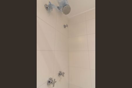 Banheiro de kitnet/studio à venda com 0 quarto, 39m² em Vila Camargos, Guarulhos