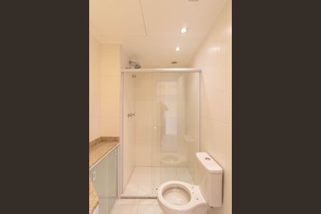 Banheiro de kitnet/studio à venda com 0 quarto, 39m² em Vila Camargos, Guarulhos